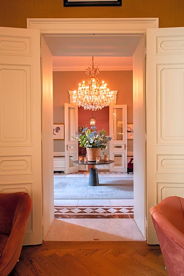 Dukes' Arches Brugge Adults only