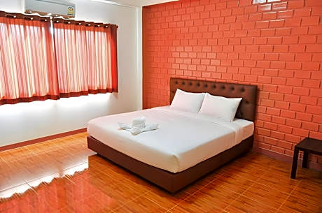 Bussarakam Place Hotel