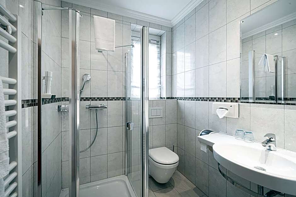 Hotel Schachenwald I Sauna I Aussenpool I Parkplatz