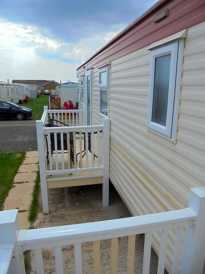 Golden Sands: Arizona GS 6 Berth, Access to the beach