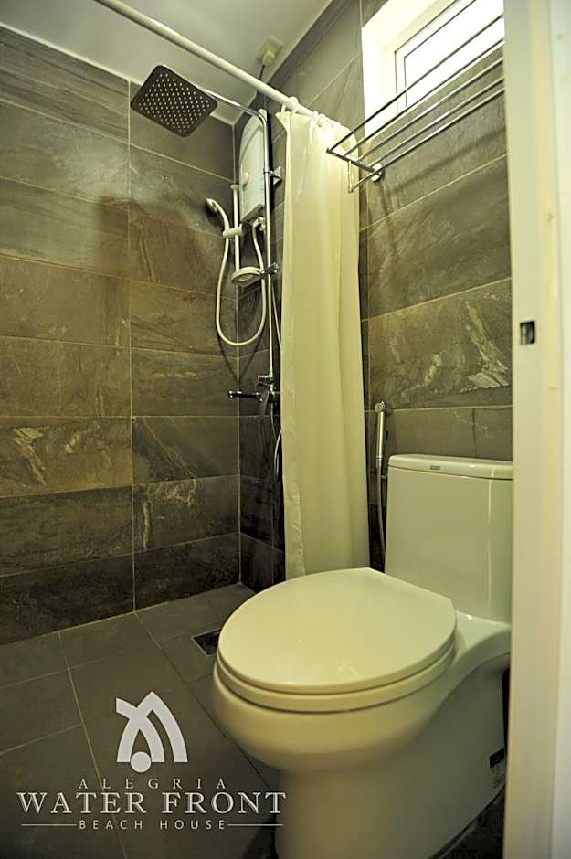 Alegria Water Front Beach House