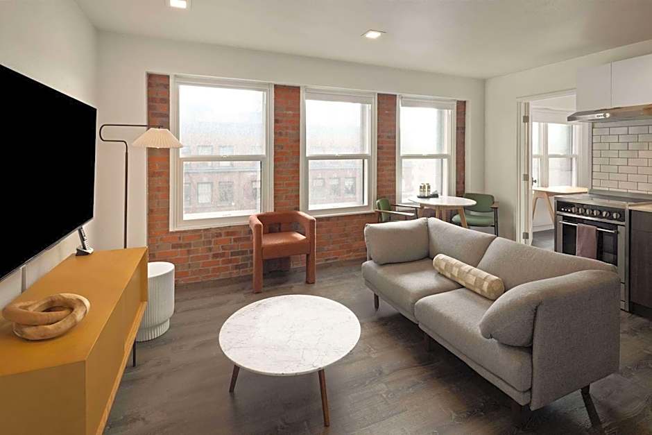 Reside Seattle Downtown, a Wyndham Residence
