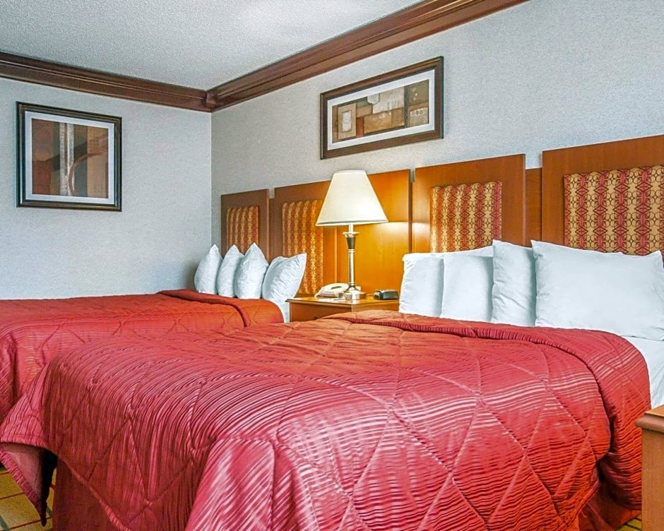 Quality Inn & Conference Center Brattleboro North