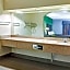Super 8 by Wyndham Houston Hobby Airport South