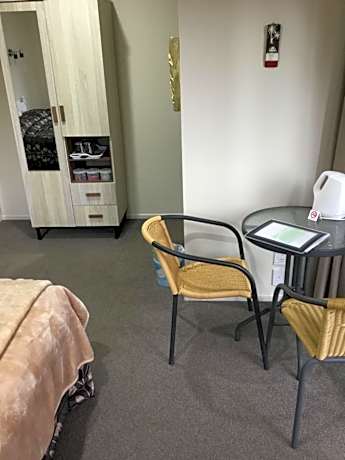 Double Room - Room 8