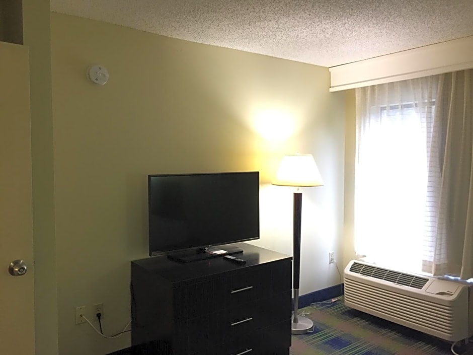 Quality Inn Jacksonville - Orange Park near Naval Air Station