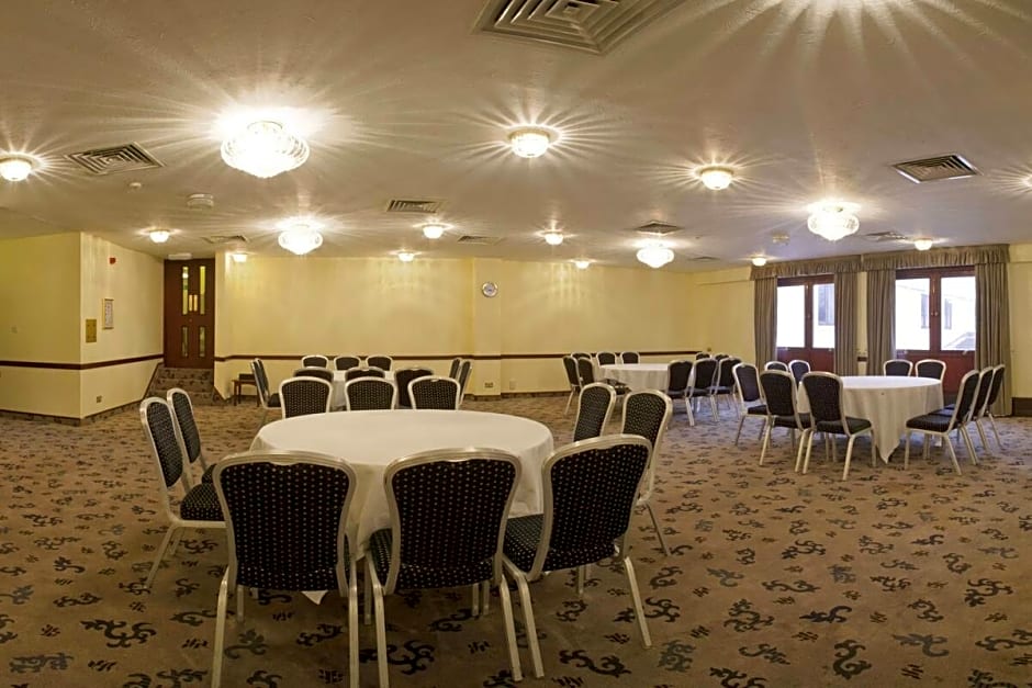 Copthorne Effingham Gatwick Hotel