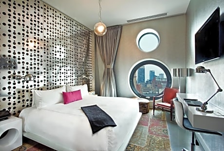 Double Room with Two Double Beds - Silver