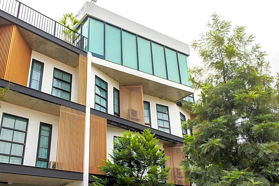 Ananzitra Hotel