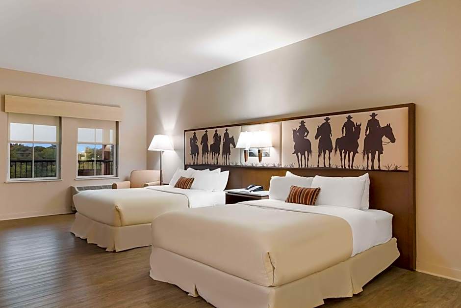 Best Western Bandera Suites & Saloon