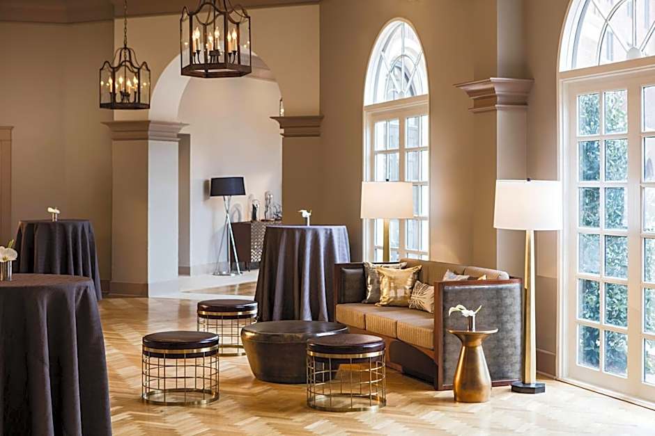 Renaissance by Marriott Waterford Oklahoma City Hotel