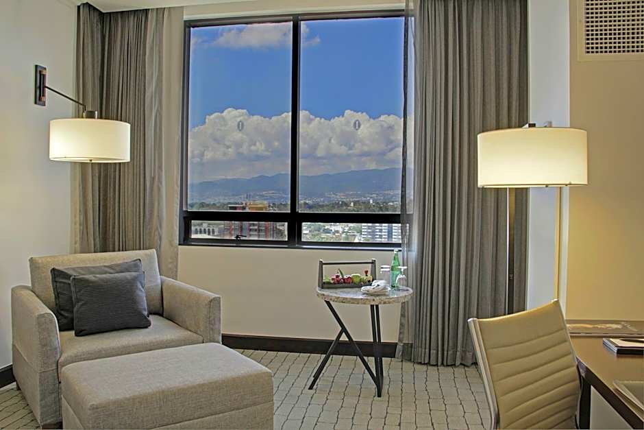 Photo 1 of 10 of Executive 1 King Bed Suite