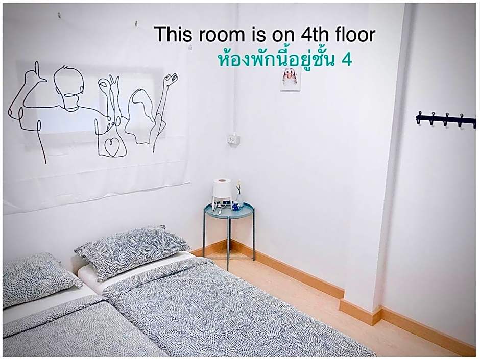 Room Story Hostel