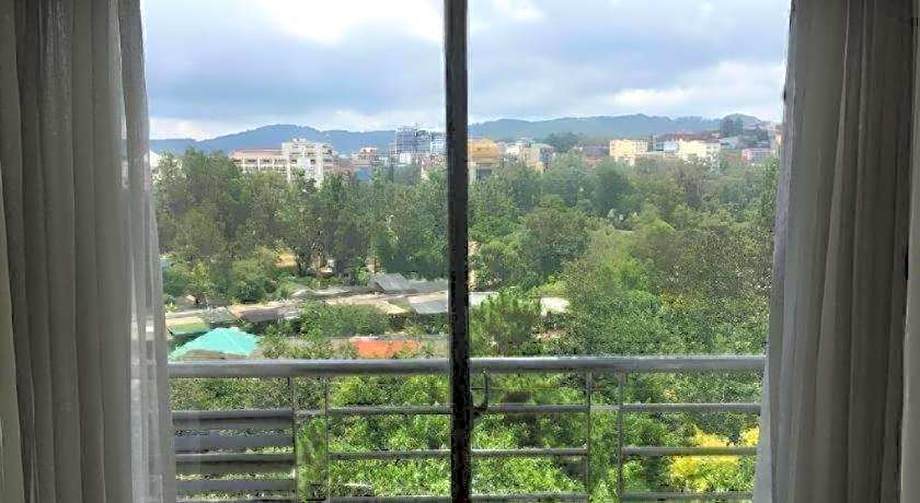 Baguio Burnham Suites Hotel