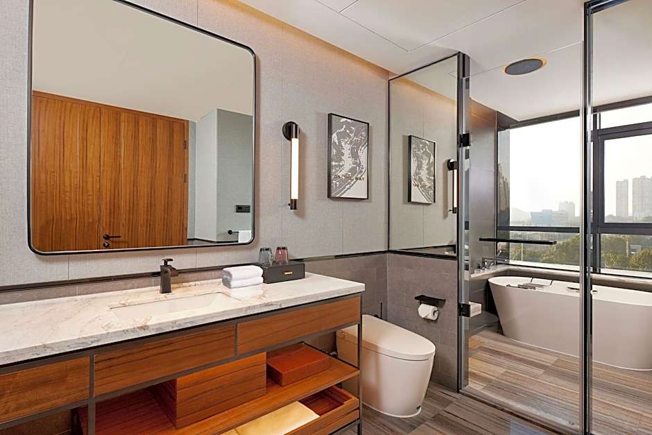 Four Points by Sheraton Yiyang