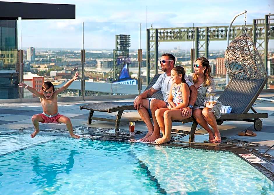 The Rally Hotel at McGregor Square