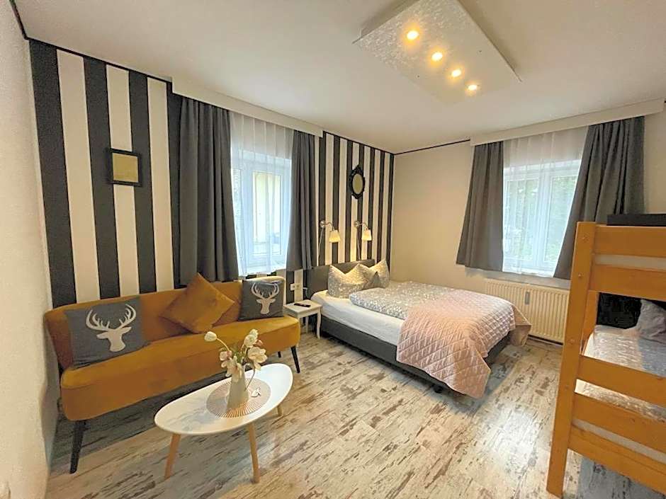 LA Boutique House