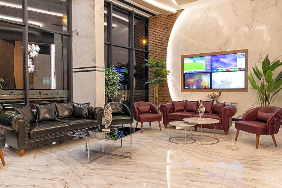 Westdoor Hotel
