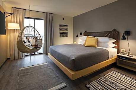 One-Bedroom King Suite with Two Specialty Beds