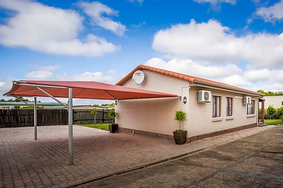 Out of Bounds Self-Catering Lodge