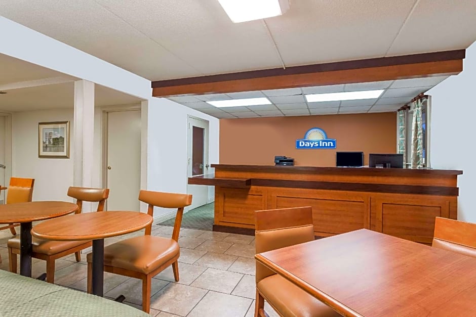 Days Inn by Wyndham Tappahannock