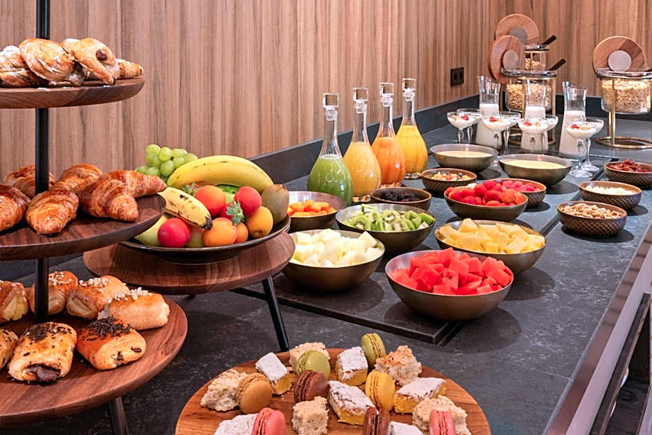 Melia Madrid Barajas