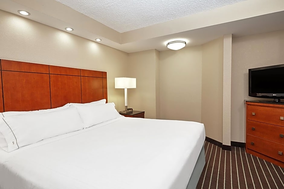 Holiday Inn Express Hotels- Hampton, an IHG Hotel