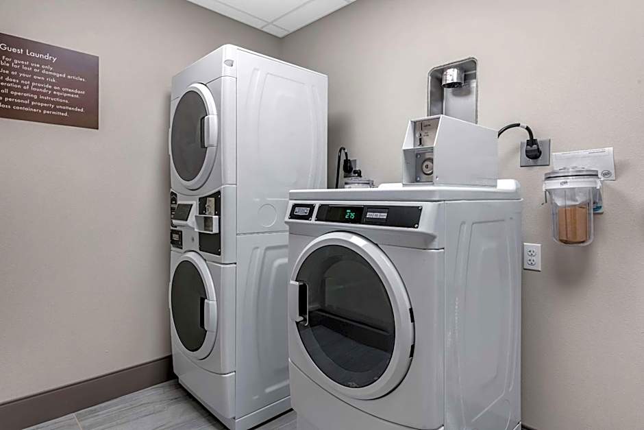 Comfort Suites Gainesville Near University