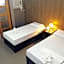 West Gate Hotel