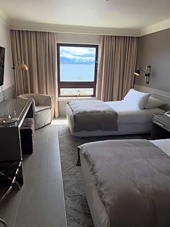 Superior Twin Room with Sea View