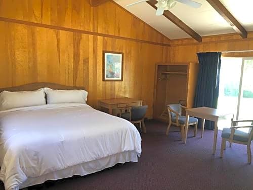 Meadowcliff Lodge Coleville