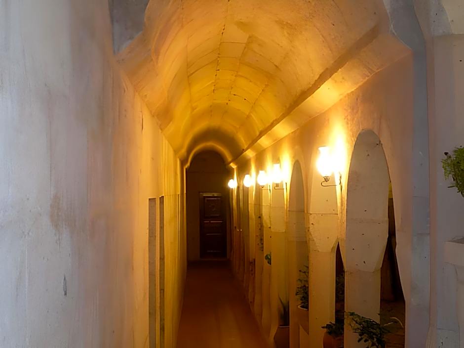 Nature Park Cave Hotel