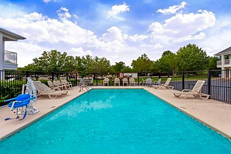 Baymont by Wyndham Florence/Muscle Shoals