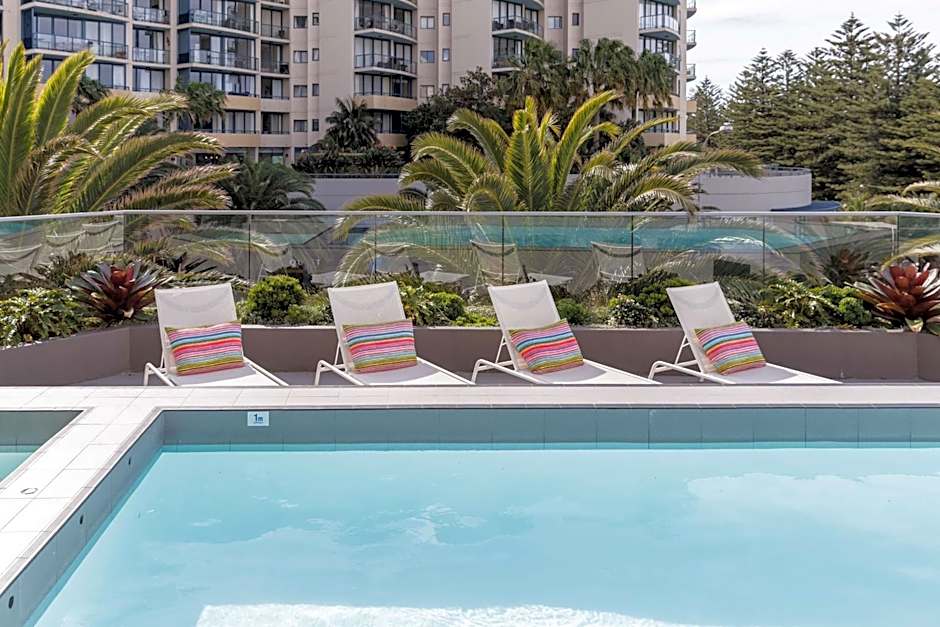 Rydges Cro''a Beachside