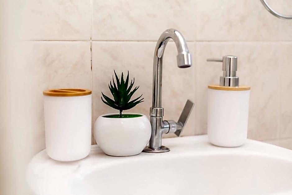 Suíte no Centro de Caxambu - Poucos metros do Parque