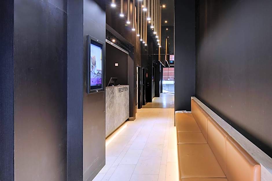 Mercure Melbourne Therry Street