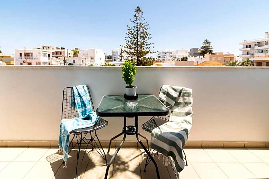 Lefka Hotel & Apartments