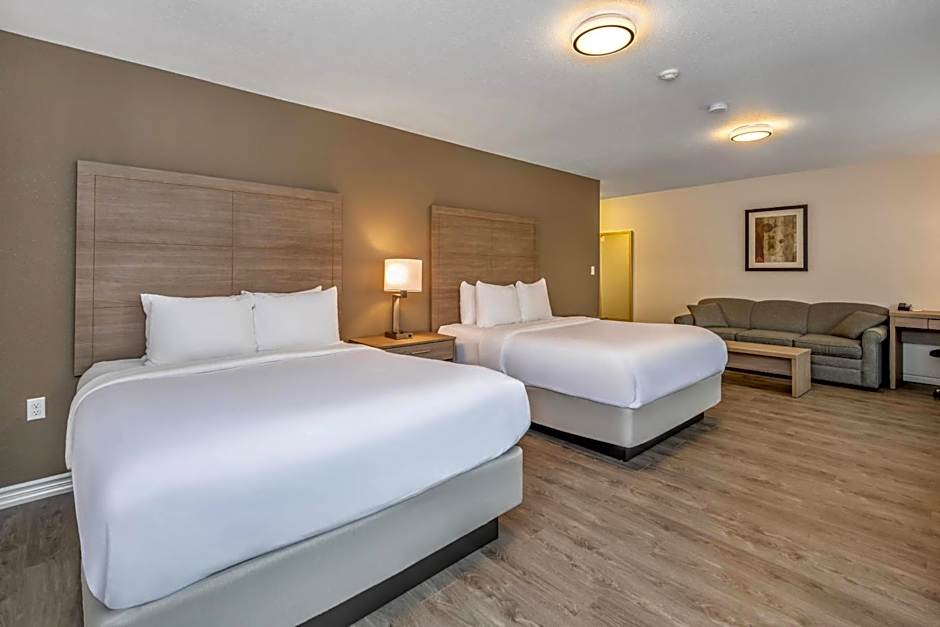 Comfort Inn & Suites Thousand Islands Harbour District