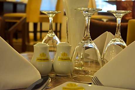 Grand Oriental