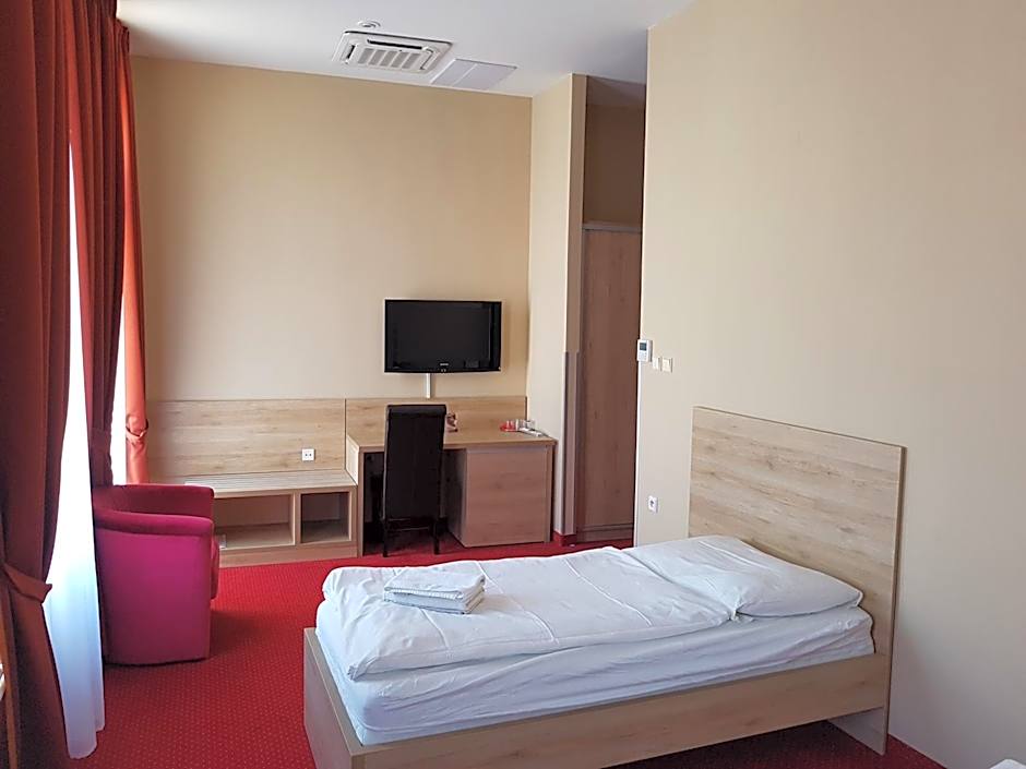 Hotel Stardust