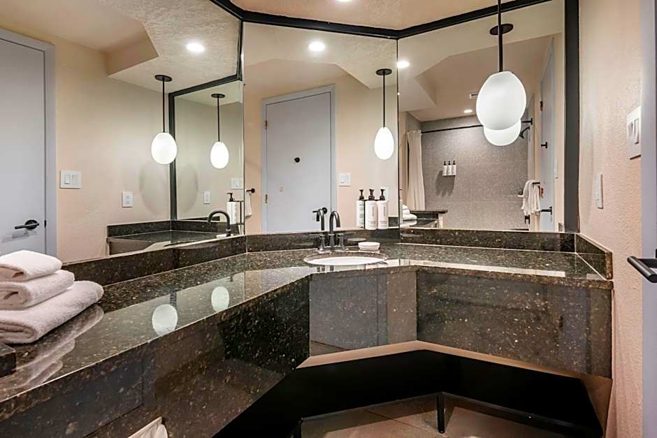 voco Kissimmee Orlando by IHG