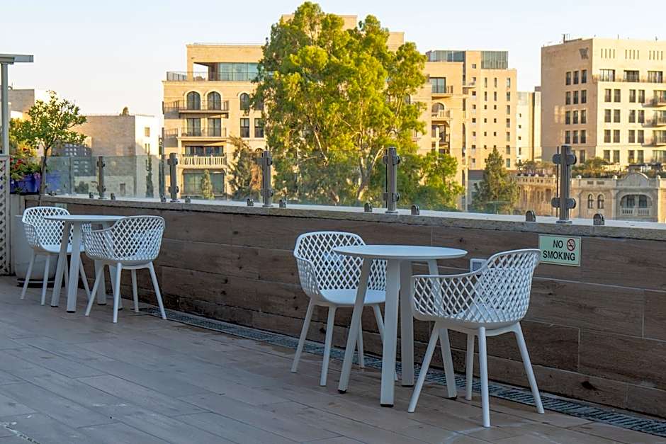 Shlomtzi Hotel