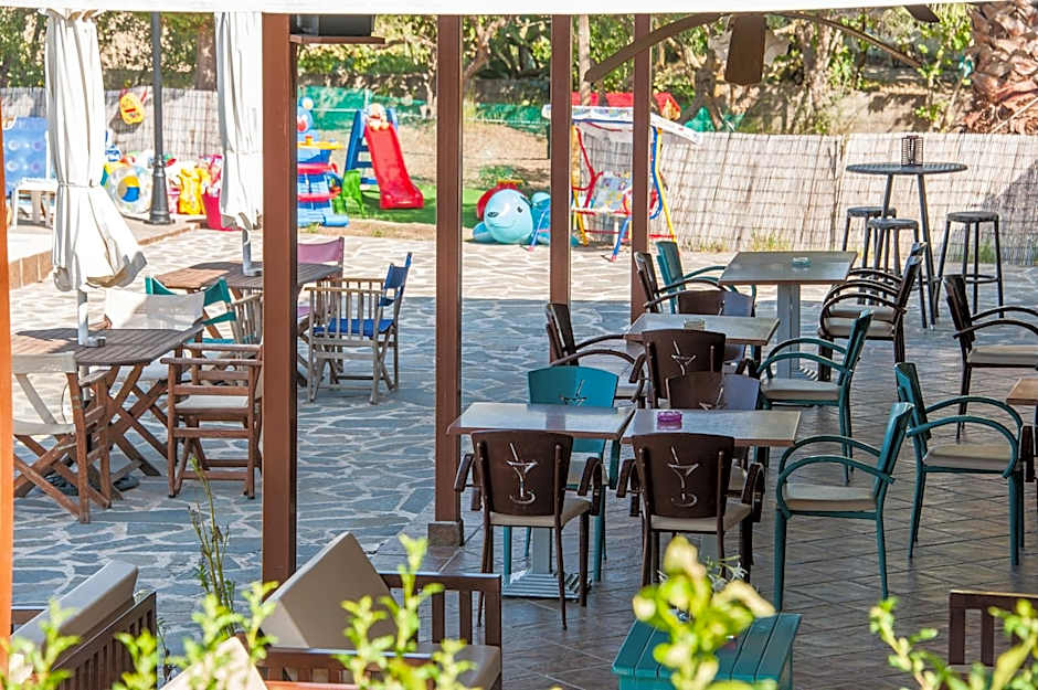 Zante Nest Studios & Apartments