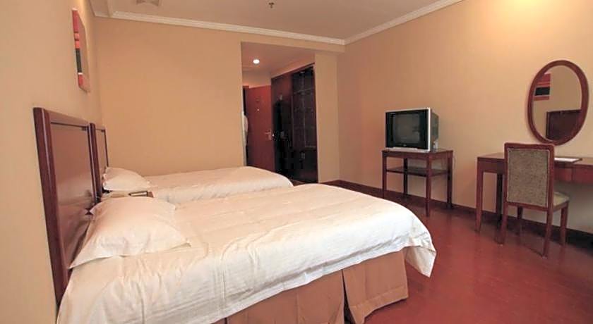 Greentree Inn Yangzhou Shouxihu South Gate Hotel