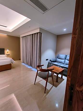 Sakthi Holiday's Inn