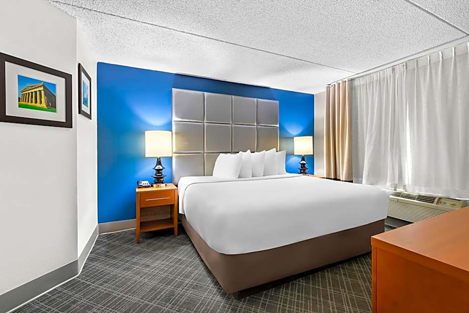 Comfort Inn & Suites Nashville Near Tanger Outlets I-24 Antioch