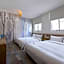 MINI HOTELS (Taichung Station Branch)