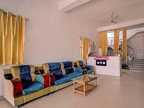 Hotel O Gurukripa Inn & Banquet Hall