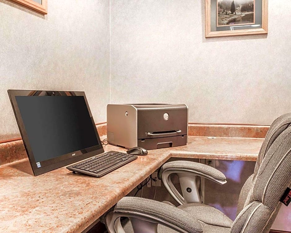 Quality Inn Port Angeles - near Olympic National Park