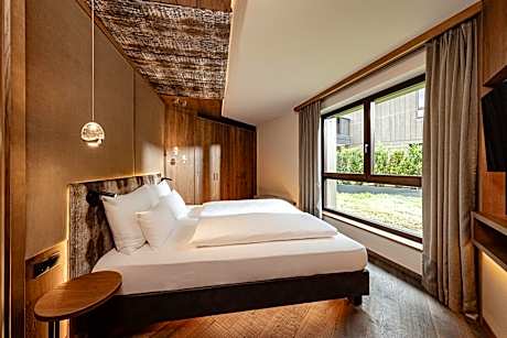 Suite with Sauna